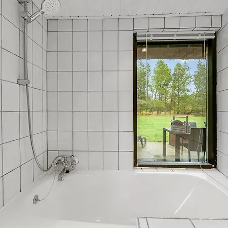 Matilda - 1-6km From The Sea By Interhome